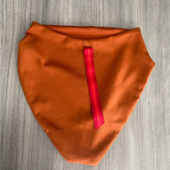 Left On Friday Hi Hi Bottom - Picture 2 of 4